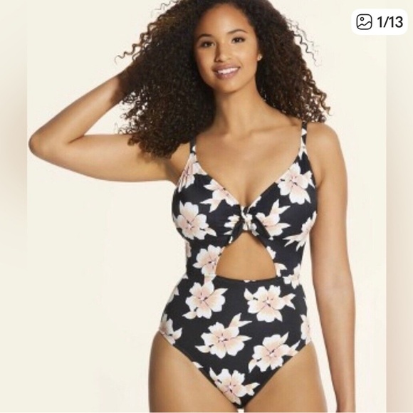 3 Beach Betty One-Piece Cut-Out Swimsuits - Picture 6 of 7